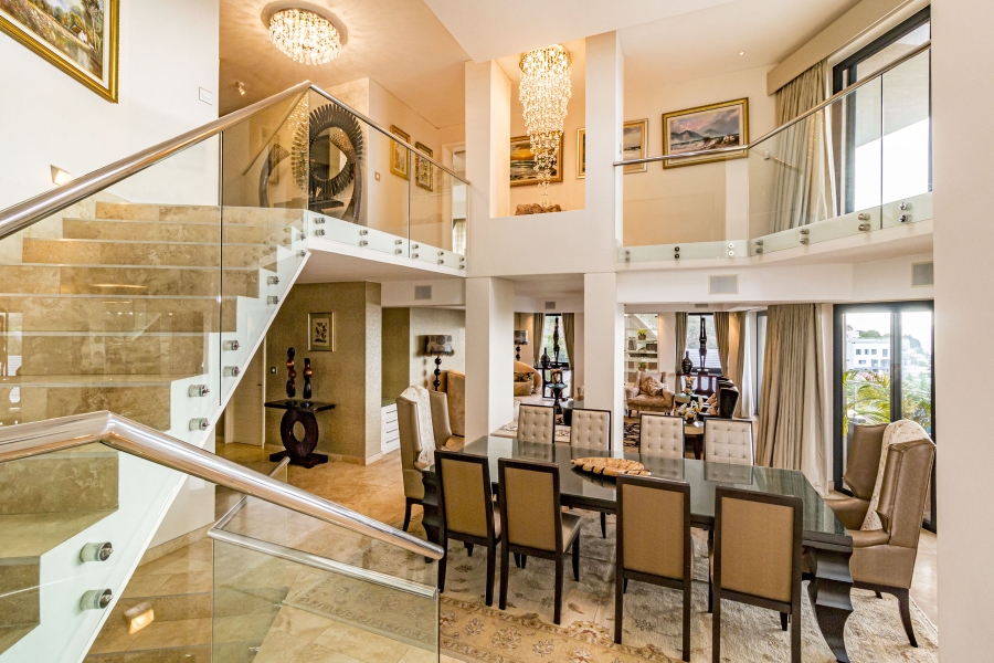 To Let 4 Bedroom Property for Rent in Mountainside Western Cape